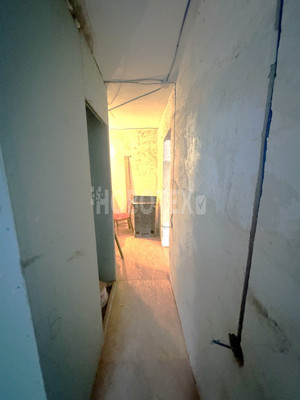 Продам трехкомнатную (3-комн.) квартиру, Заводская ул, 17, Майский п