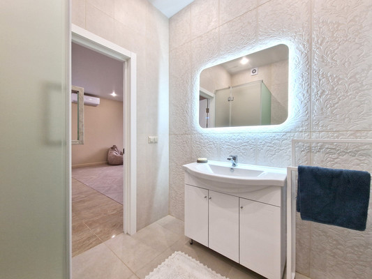 Сдам двухкомнатную (2-комн.) квартиру, Староалексеевская ул, 5А, Москва г