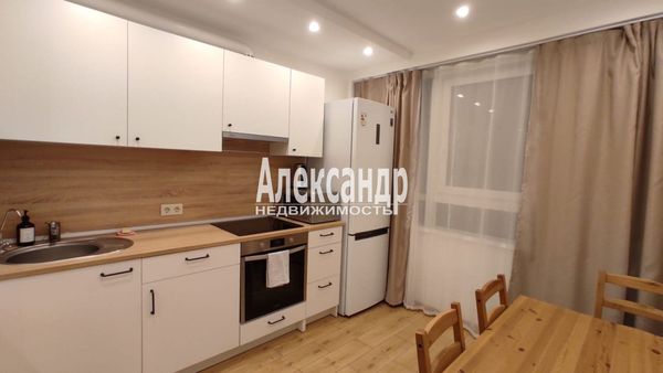 Продам однокомнатную (1-комн.) квартиру, Львовская ул, 9, Санкт-Петербург г