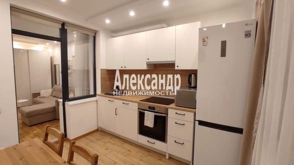 Продам однокомнатную (1-комн.) квартиру, Львовская ул, 9, Санкт-Петербург г