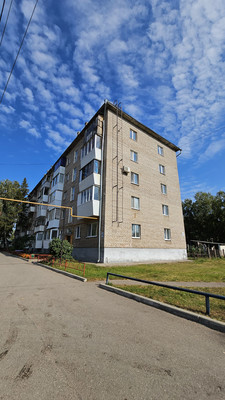 Продам двухкомнатную (2-комн.) квартиру, Комсомольская ул, 23, Октябрьский г