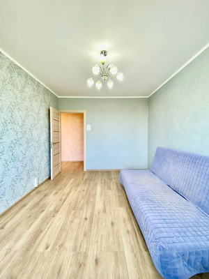 Продам трехкомнатную (3-комн.) квартиру, Кировоградская ул, 16к1, Москва г