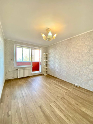 Продам трехкомнатную (3-комн.) квартиру, Кировоградская ул, 16к1, Москва г