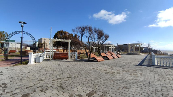 Продам коммерческое помещение 1 900 м2, Морская ул, 14, Николаевка пгт