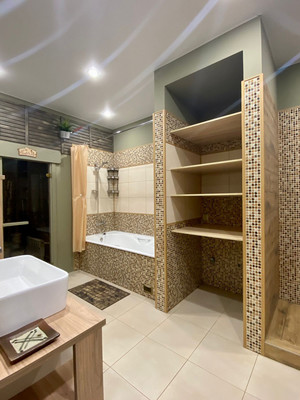 Продам коттедж, Прибрежная ул, 26, Аннолово д, 0 км от города