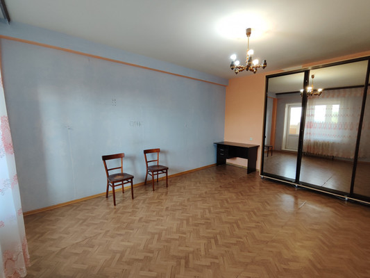Продам однокомнатную (1-комн.) квартиру, Пеше-Стрелецкая ул, 91, Воронеж г