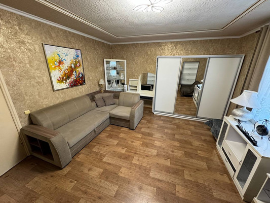 Продам многокомнатную квартиру, Кирова ул, 31, Комсомольск-на-Амуре г