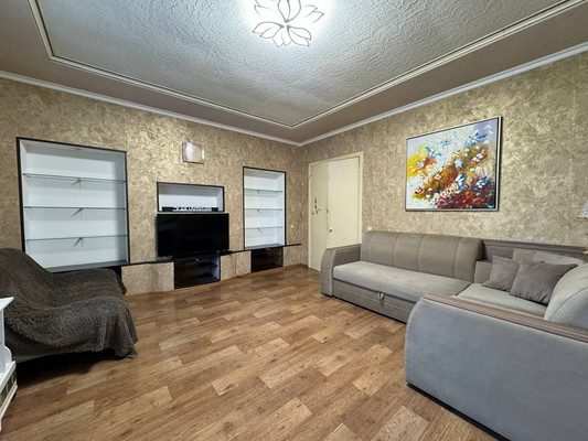 Продам многокомнатную квартиру, Кирова ул, 31, Комсомольск-на-Амуре г