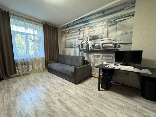 Продам многокомнатную квартиру, Кирова ул, 31, Комсомольск-на-Амуре г