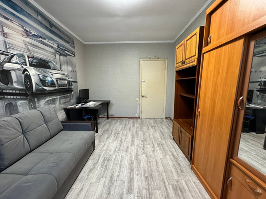 Продам многокомнатную квартиру, Кирова ул, 31, Комсомольск-на-Амуре г