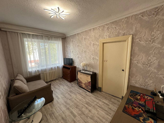 Продам многокомнатную квартиру, Кирова ул, 31, Комсомольск-на-Амуре г
