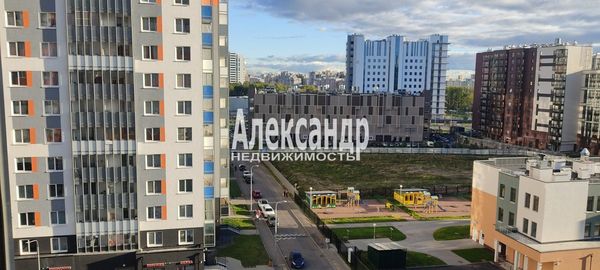 Продам однокомнатную (1-комн.) квартиру, Плесецкая ул, 10, Санкт-Петербург г