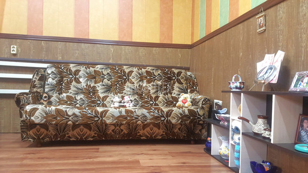 Продам трехкомнатную (3-комн.) квартиру, Горная ул, 14, Крымск г