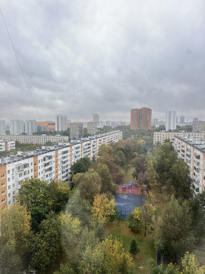 Продам двухкомнатную (2-комн.) квартиру, Днепропетровская ул, 3к5, Москва г