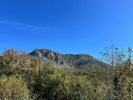 Продам землю для коммерческого использования 1,18 соток, ИЖС, Гостиная ул, Лучистое с