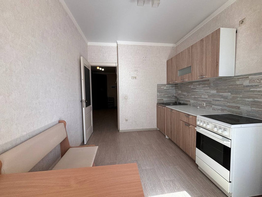 Продам двухкомнатную (2-комн.) квартиру, Героев-Разведчиков ул, 8к3, Краснодар г
