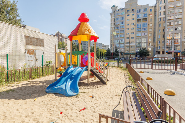 Продам двухкомнатную (2-комн.) квартиру, Горбатова ул, 47, Брянск г