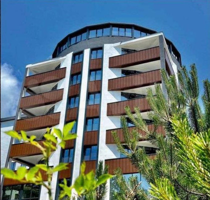 Продам однокомнатную (1-комн.) квартиру, Радуга кв-л, 10, Агой с