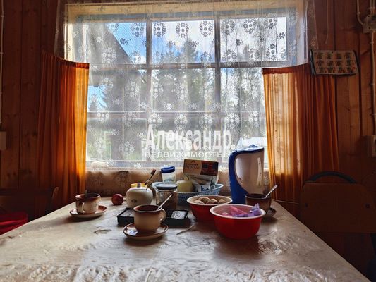 Продам дачу, 24-я линия, Надежда ВАТТ тер. СНТ, 90 км от города