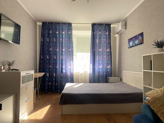 Продам однокомнатную (1-комн.) квартиру, Сибгата Хакима ул, 37, Казань г