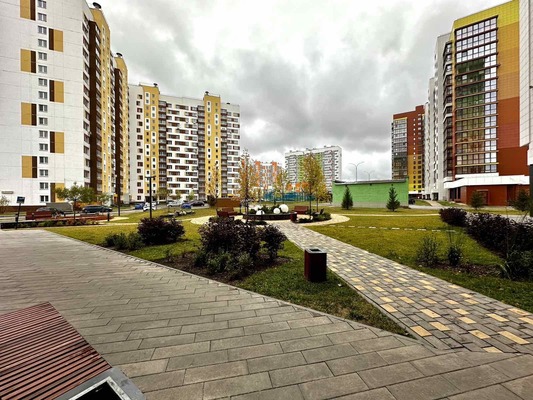 Продам двухкомнатную (2-комн.) квартиру, Ивана Попова ул, 97, Киров г