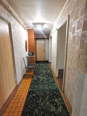 Продам трехкомнатную (3-комн.) квартиру, Малышева ул, 11, Сыктывкар г