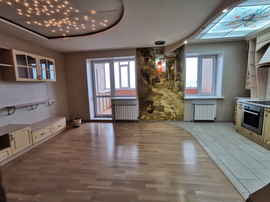Продам двухкомнатную (2-комн.) квартиру, Старовского ул, 22/1, Сыктывкар г