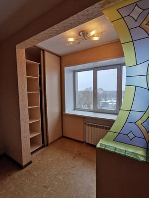 Продам двухкомнатную (2-комн.) квартиру, Старовского ул, 22/1, Сыктывкар г