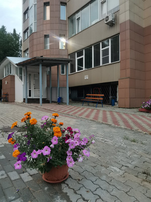 Продам двухкомнатную (2-комн.) квартиру, Старовского ул, 22/1, Сыктывкар г