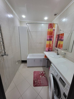 Продам трехкомнатную (3-комн.) квартиру, Гоголя ул, 7, Октябрьский г