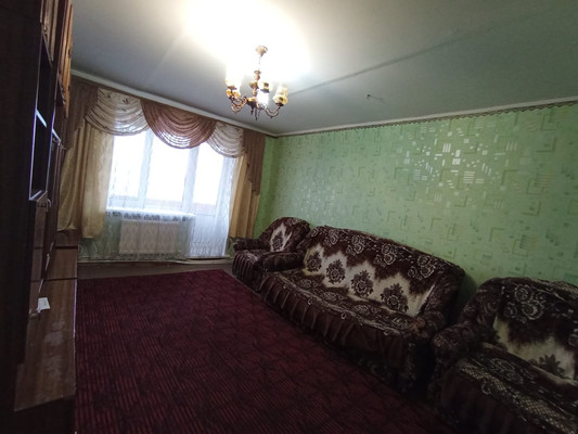 Продам двухкомнатную (2-комн.) квартиру, Ленина ул, 155, Кукмор г