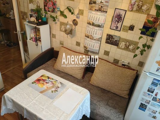 Продам однокомнатную (1-комн.) квартиру, Руднева ул, 19к1, Санкт-Петербург г