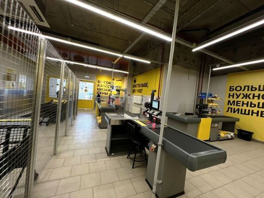 Сдам склад 2 200 м2, Кирпичные Выемки ул, 2к1, Москва г
