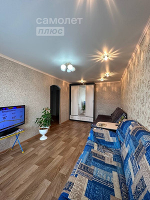 Продам однокомнатную (1-комн.) квартиру, Островского ул, 53, Октябрьский г