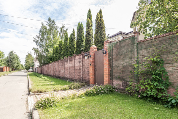 Продам дом, Малиновая (Опалиха мкр.) ул, 17, Красногорск г, 0 км от города