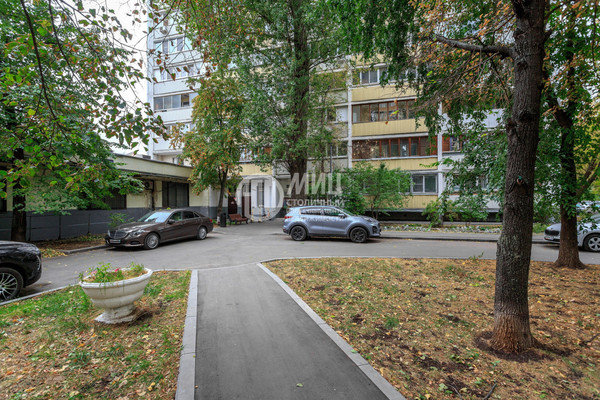 Продам трехкомнатную (3-комн.) квартиру, Таганская ул, 25, Москва г