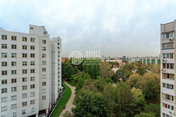 Продам трехкомнатную (3-комн.) квартиру, Таганская ул, 25, Москва г