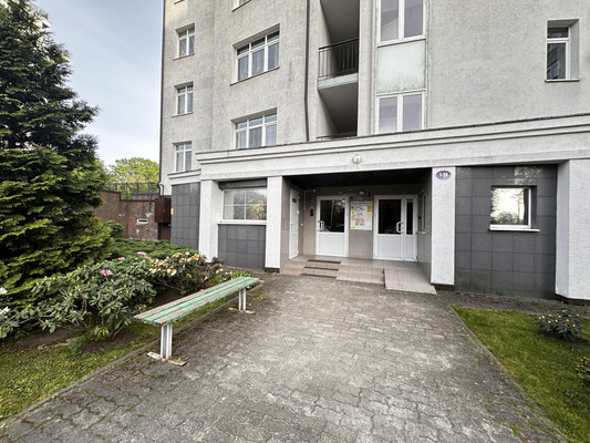 Продам двухкомнатную (2-комн.) квартиру, Корабельная ул, 3, Калининград г