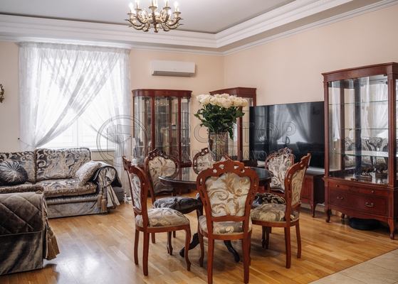 Продам многокомнатную квартиру, Садовая-Черногрязская ул, 13/3с1, Москва г
