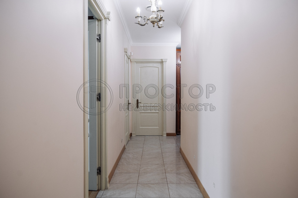 Продам многокомнатную квартиру, Садовая-Черногрязская ул, 13/3с1, Москва г
