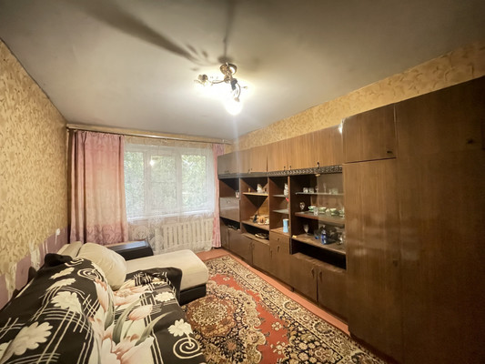 Продам однокомнатную (1-комн.) квартиру, Московское ш, 57, Рязань г