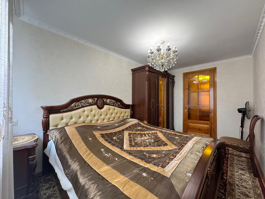 Продам двухкомнатную (2-комн.) квартиру, Кирова ул, 1а, Нальчик г