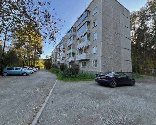 Продам двухкомнатную (2-комн.) квартиру, Монтажников ул, 78, Нижний Тагил г