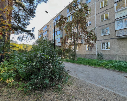 Продам двухкомнатную (2-комн.) квартиру, Монтажников ул, 78, Нижний Тагил г