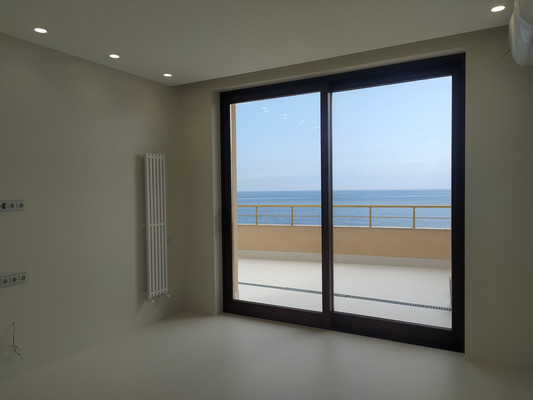 Продам коммерческое помещение 156 м2, Багрова ул, 16А, Чайка п