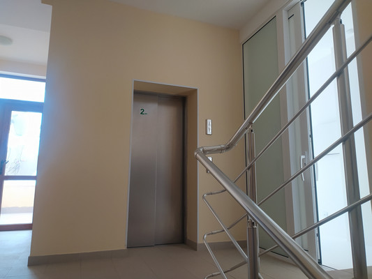 Продам коммерческое помещение 156 м2, Багрова ул, 16А, Чайка п