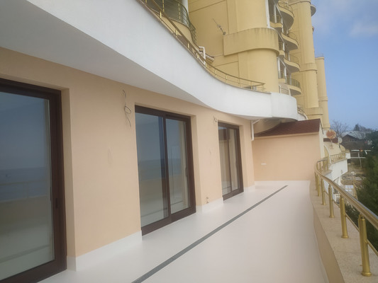 Продам коммерческое помещение 156 м2, Багрова ул, 16А, Чайка п