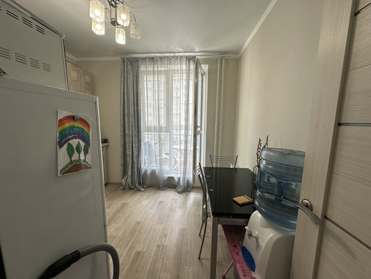 Продам однокомнатную (1-комн.) квартиру, Солженицына пр-кт, 15к1, Ростов-на-Дону г