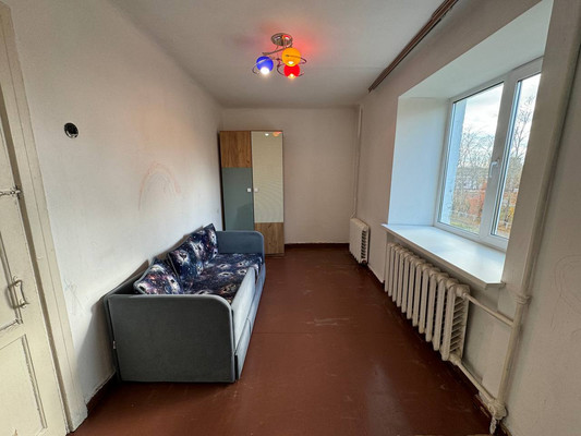 Продам трехкомнатную (3-комн.) квартиру, Васянина ул, 6, Комсомольск-на-Амуре г