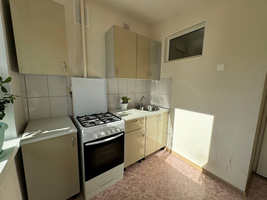 Продам трехкомнатную (3-комн.) квартиру, Васянина ул, 6, Комсомольск-на-Амуре г